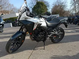 honda nx 500 blanche 2025