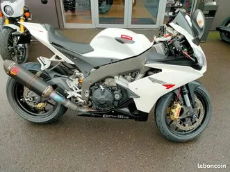 aprilia rsv4 r