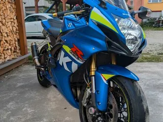 suzuki gsx r-750
