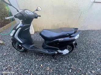 scooter piaggo fly