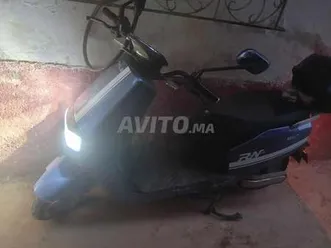 moto électrique, tailg mio, plus