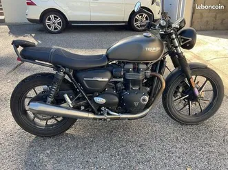 moto triumph street twin