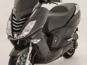 vend scooter cité star