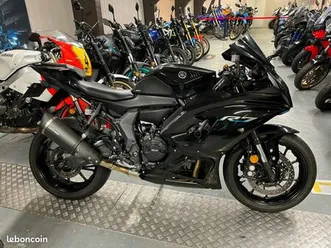 yamaha r7
