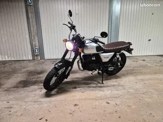 moto 125cm3 bullit hunt s