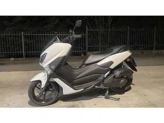 yamaha nmax bianco