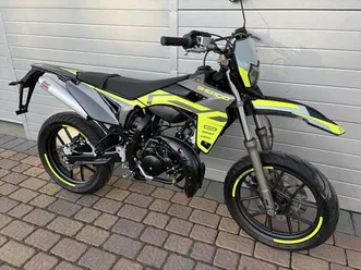 sherco 50 sm-r 2024r fluo supermoto sherco 50 am6 benice