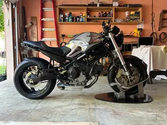 ducati monster m900 chromo custom