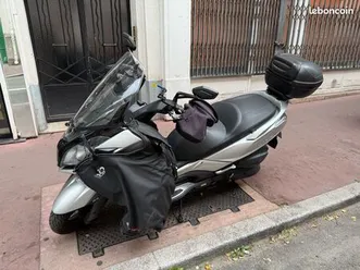 scooter kymco downtown 125
