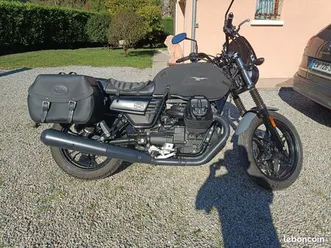 moto guzzi v7 iii 2020 14800km équipée