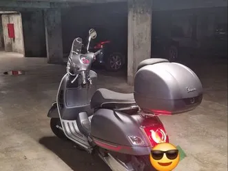 vespa 300gts hpe super tech sport