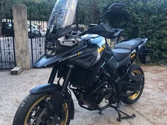 suzuki v-strom 1050 xt tres bon état