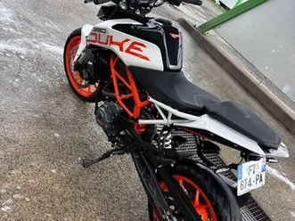 ktm duke 390