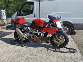 aprilia rsv 1000