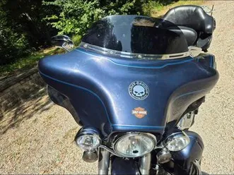 ② harley davidson flhtcu ultra classic