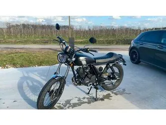 ② b klasse brommer, mash fifty 50 cc, zwart.