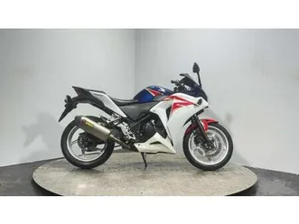 honda cbr250 2011 32k running lightweight super sport 250 cc project bike