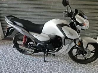 honda cb 125 f bianco