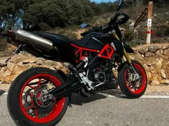 aprilia - dorsoduro 900 a2