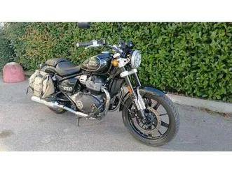 royal enfield super meteor 650 verde