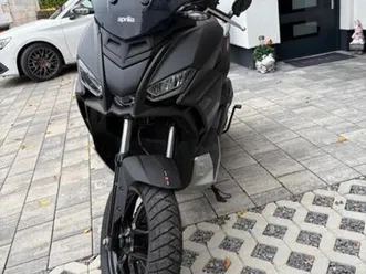 aprilia sr 125 gt wenig km