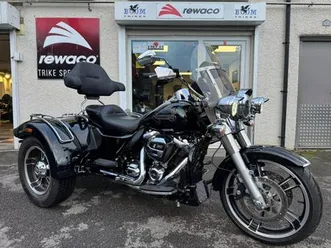 2021 harley-davidson freewheeler 114 trike - great spec