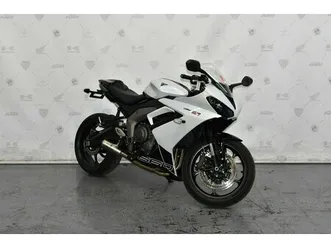 2025 triumph daytona 660