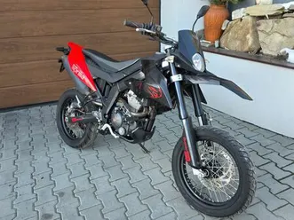 aprilia sx