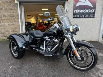 2019 harley-davidson freewheeler 114 trike - 7000 miles
