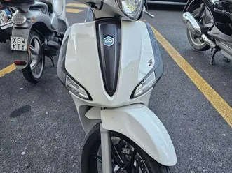 piaggio liberty 125 s bianco