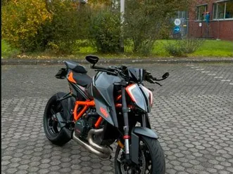 ktm 1290 superduke r 3.0 black edition