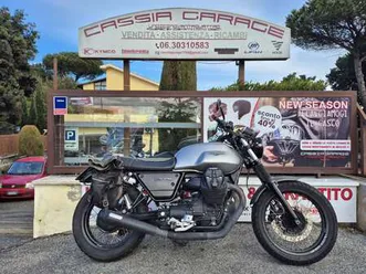 moto guzzi v 7 rough grigio