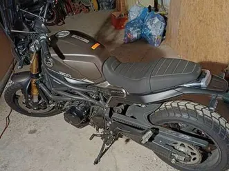 800 cc