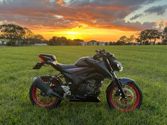 suzuki gsx-s125 2019 mit sportauspuff und tuning