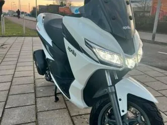 aprilia sxr 50 bj 08-2025 — scooters | aprilia — marktplaats