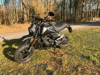 brixton crossfire xs 125 schwarz, 928km, 1. hand