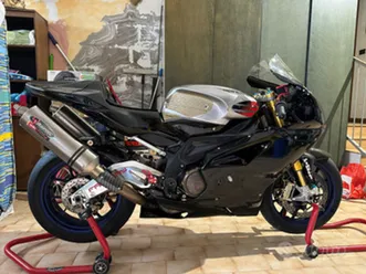 aprilia rsv 1000 factory