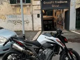 ktm duke 790 depotenziato a libretto