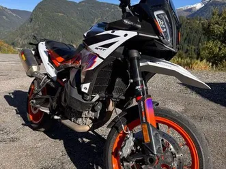 ktm smt 890