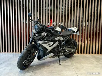 bmw m m 1000 r 2025