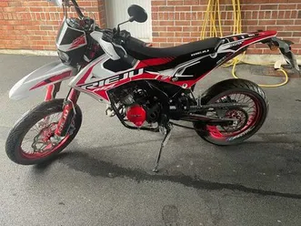 moto 50 cc rieju mrt trophy