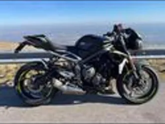 triumph street triple 765 rs 2022