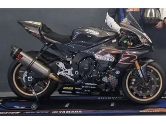 yamaha yzf 1000 r1 60th