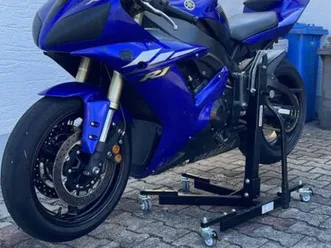 yamaha yzf r1