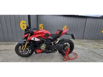 ducati streetfighter s rosso