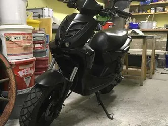 yamaha slider mbk stunt