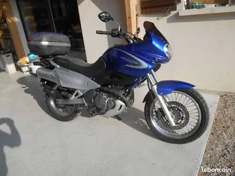 suzuki 650 freewind
