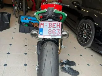 ② prachtige ducati panigale final edition