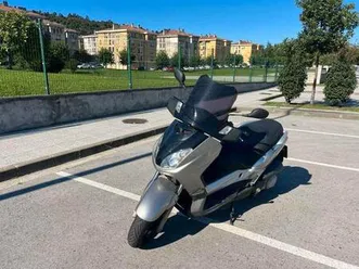 yamaha - x max