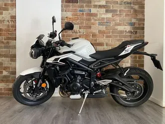 2024 triumph street triple 765 r avenidas novas